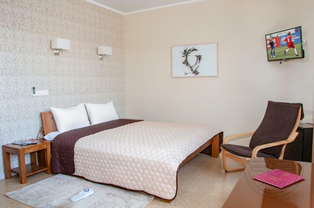 Antwo-Hotel Kharkiv Exterior photo