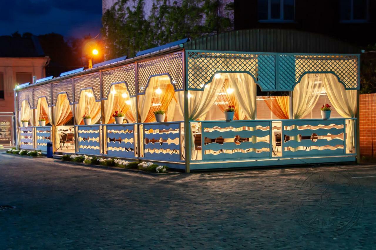 Antwo-Hotel Kharkiv Exterior photo